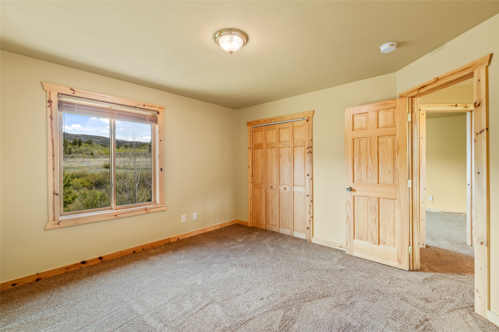 22576 Cheyenne Trail Oak Creek CO 80467