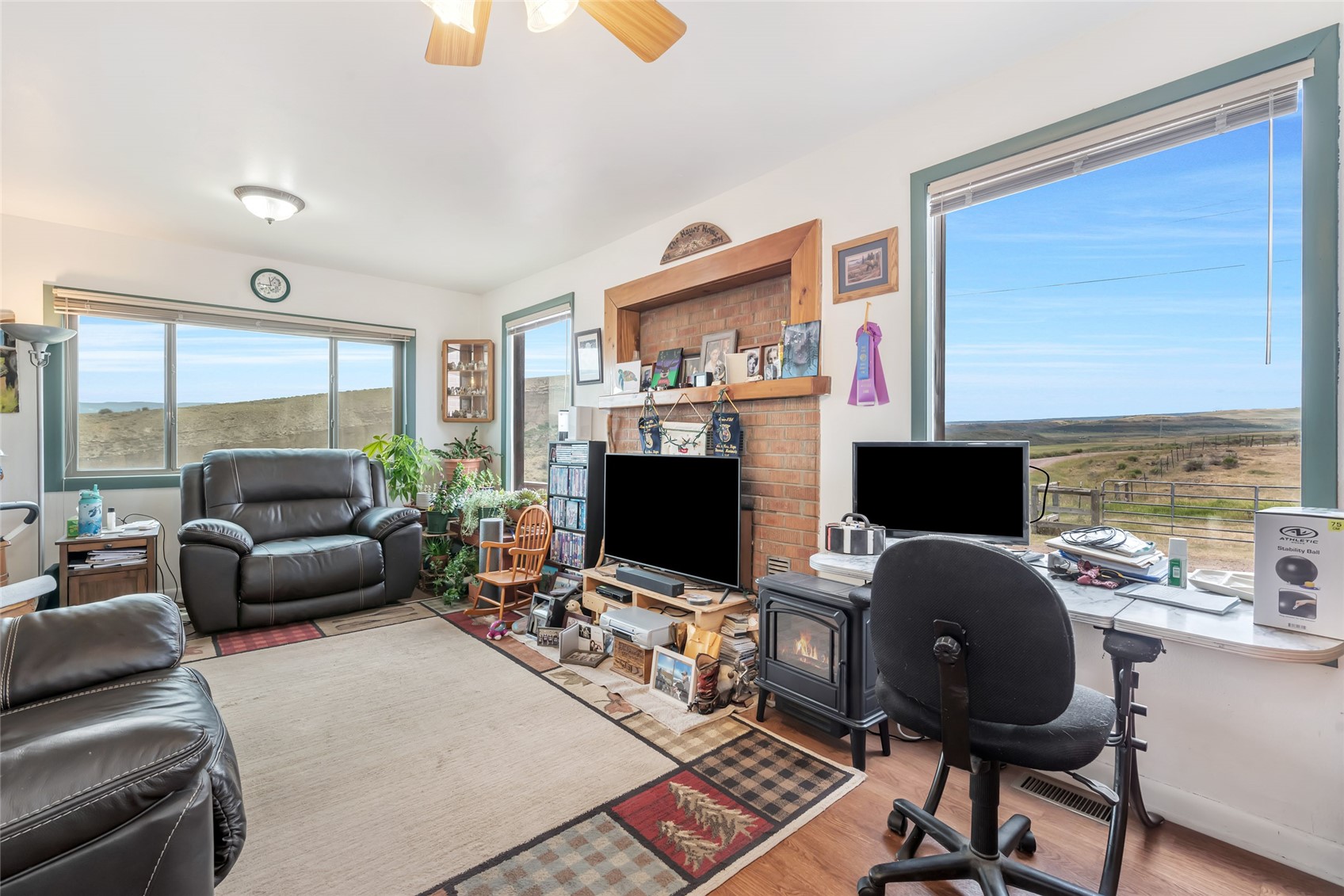 18850 Middle Hunt Lane Phippsburg CO 80469
