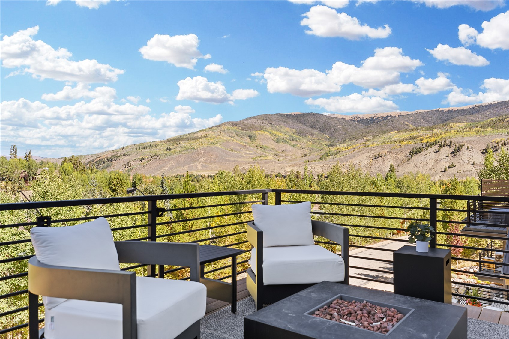 329 Kestrel Lane Silverthorne CO 80498