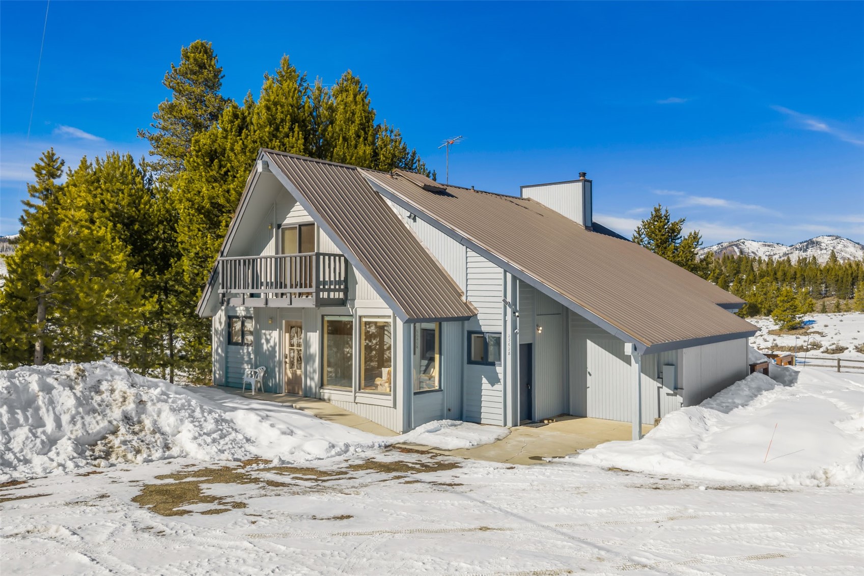 23628 County Road 62 Clark CO 80428