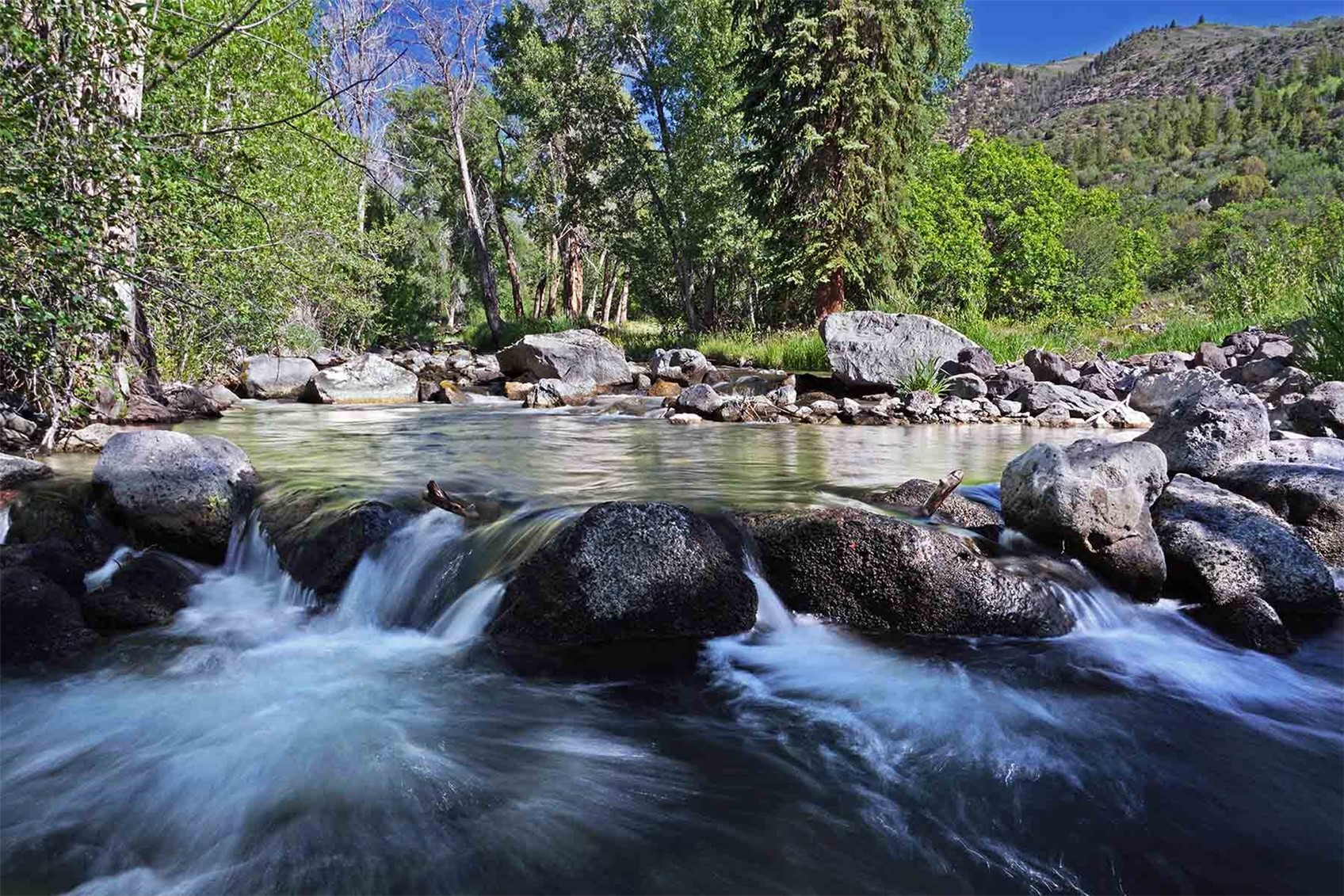 2650 Sweetwater Road Gypsum CO 81637