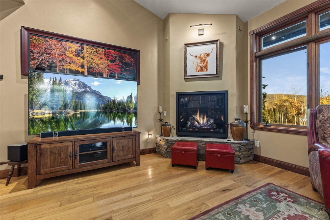 32350 Los Ranchos Road Oak Creek CO 80467