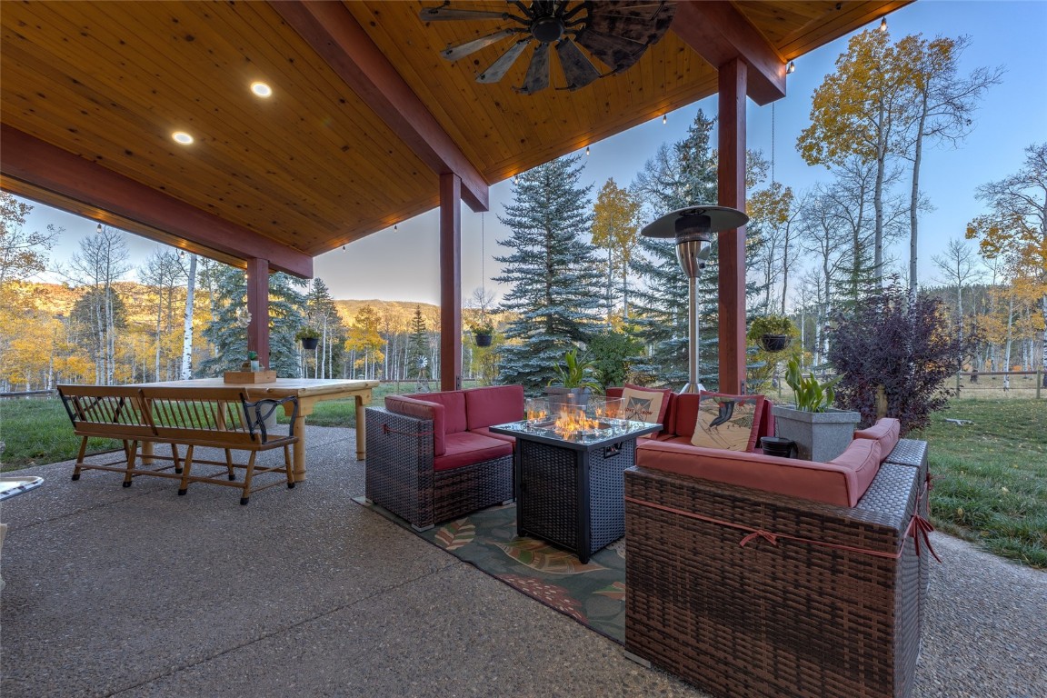 32350 Los Ranchos Road Oak Creek CO 80467