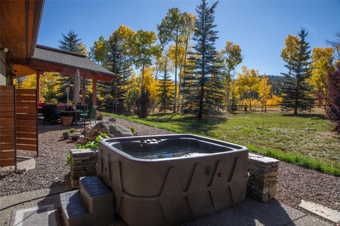 32350 Los Ranchos Road Oak Creek CO 80467