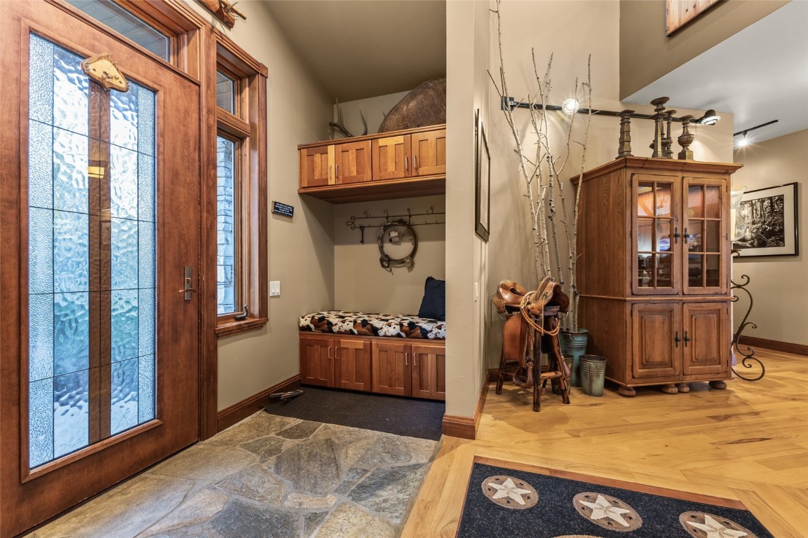 32350 Los Ranchos Road Oak Creek CO 80467
