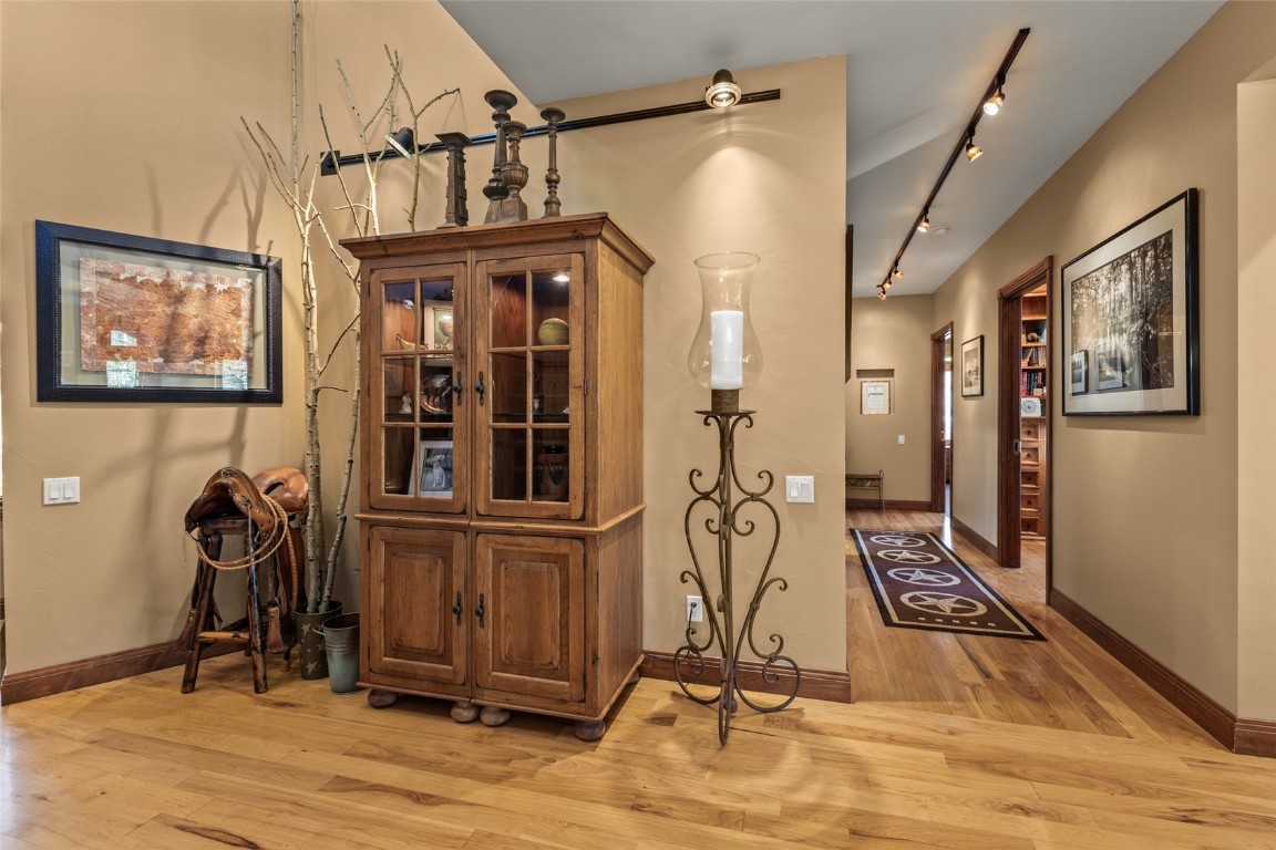 32350 Los Ranchos Road Oak Creek CO 80467