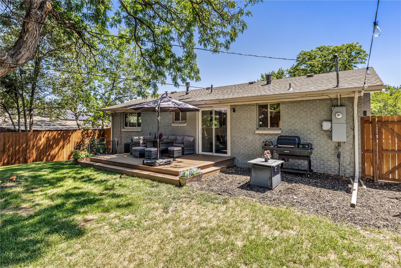 2615 S Raleigh Street Denver CO 80219