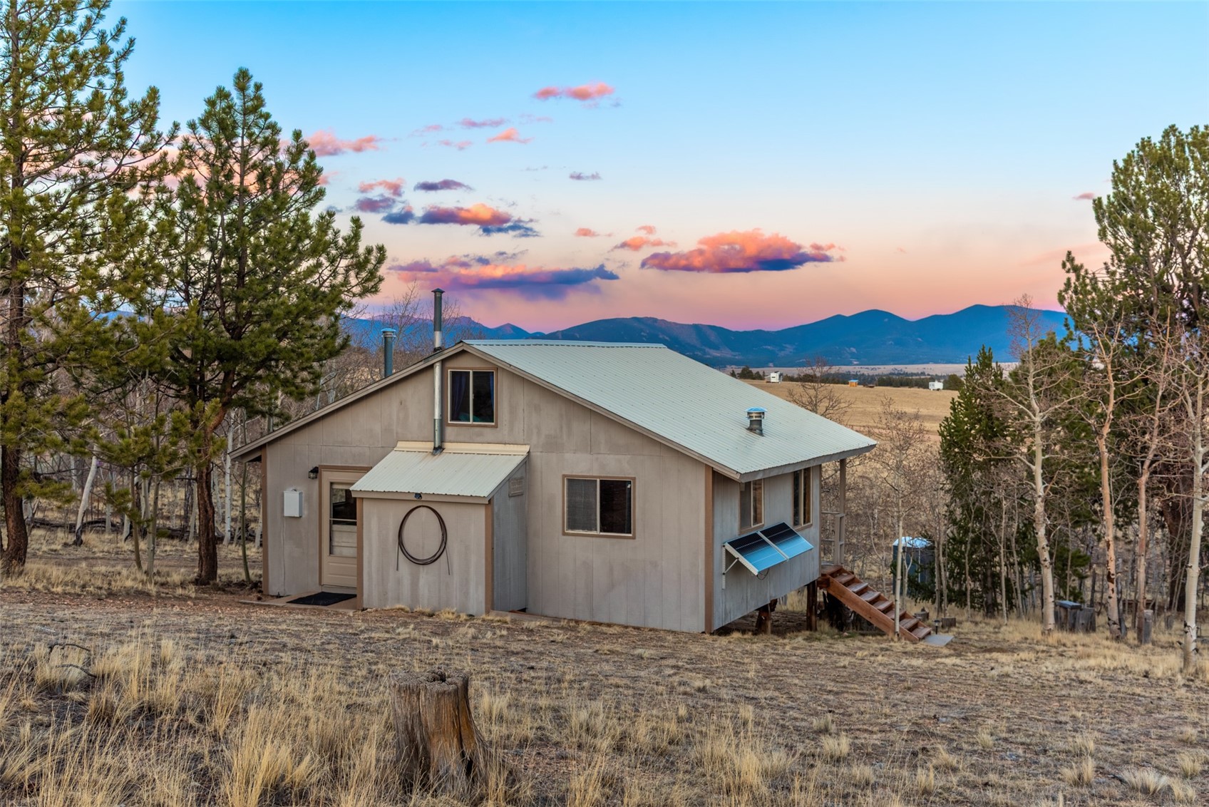 81 Pistol Way Como CO 80432