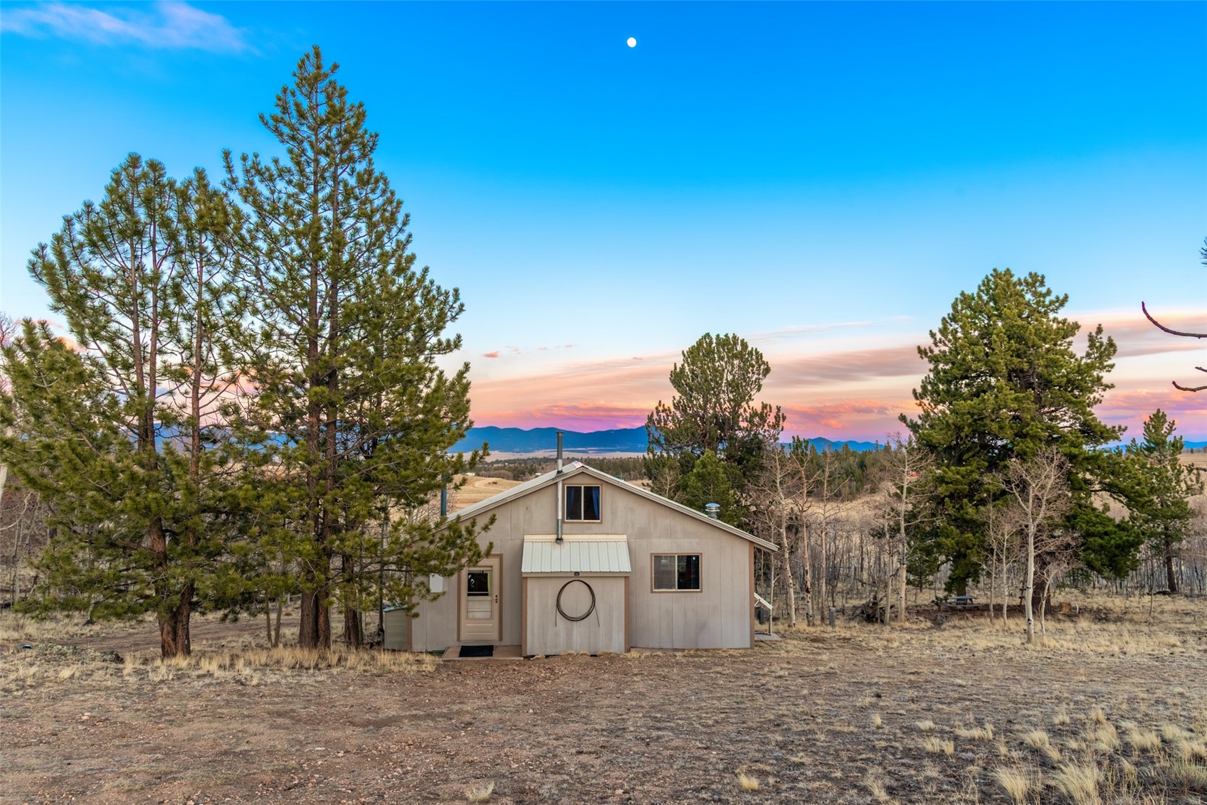 81 Pistol Way Como CO 80432