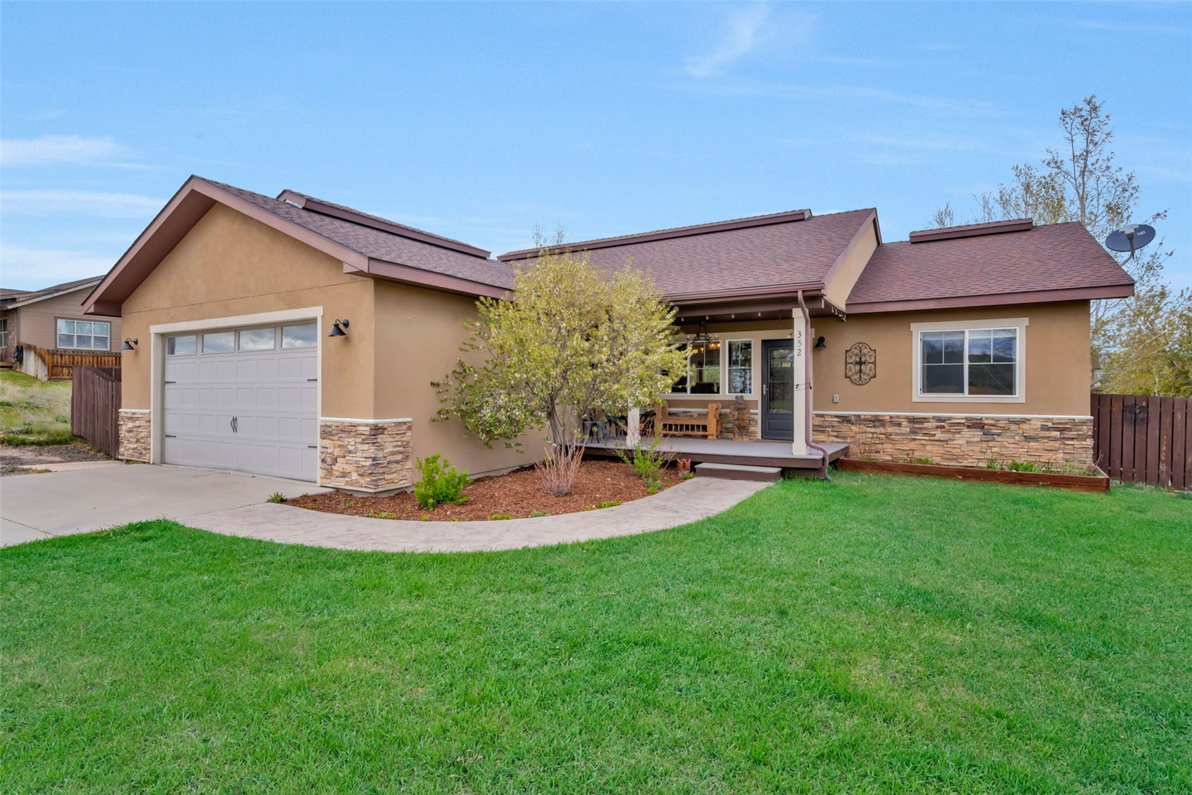 352 Lake View Road Hayden CO 81639