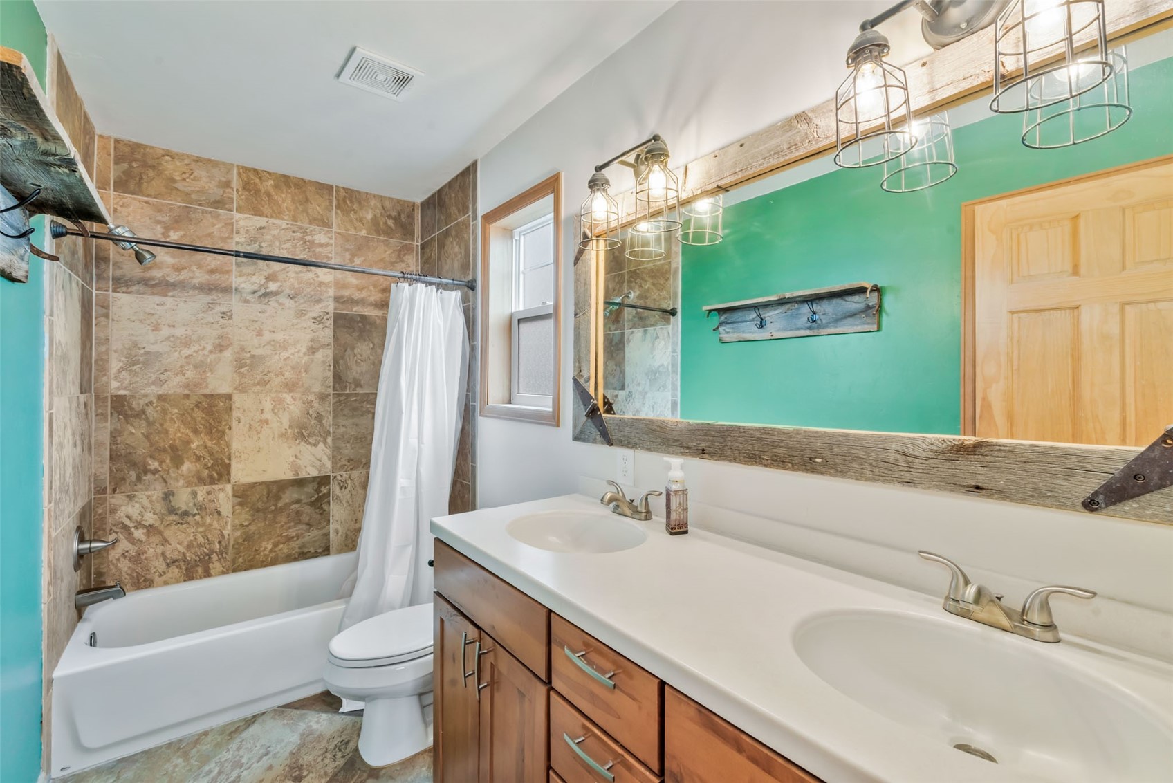 352 Lake View Road Hayden CO 81639