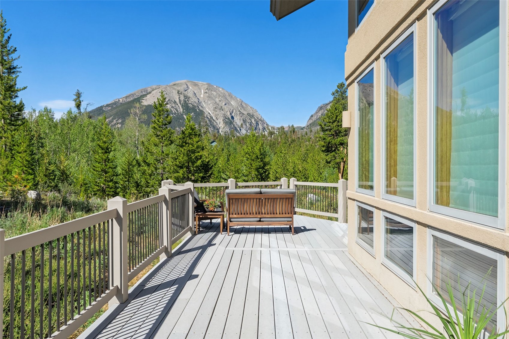 1165 Emerald Road Silverthorne CO 80498