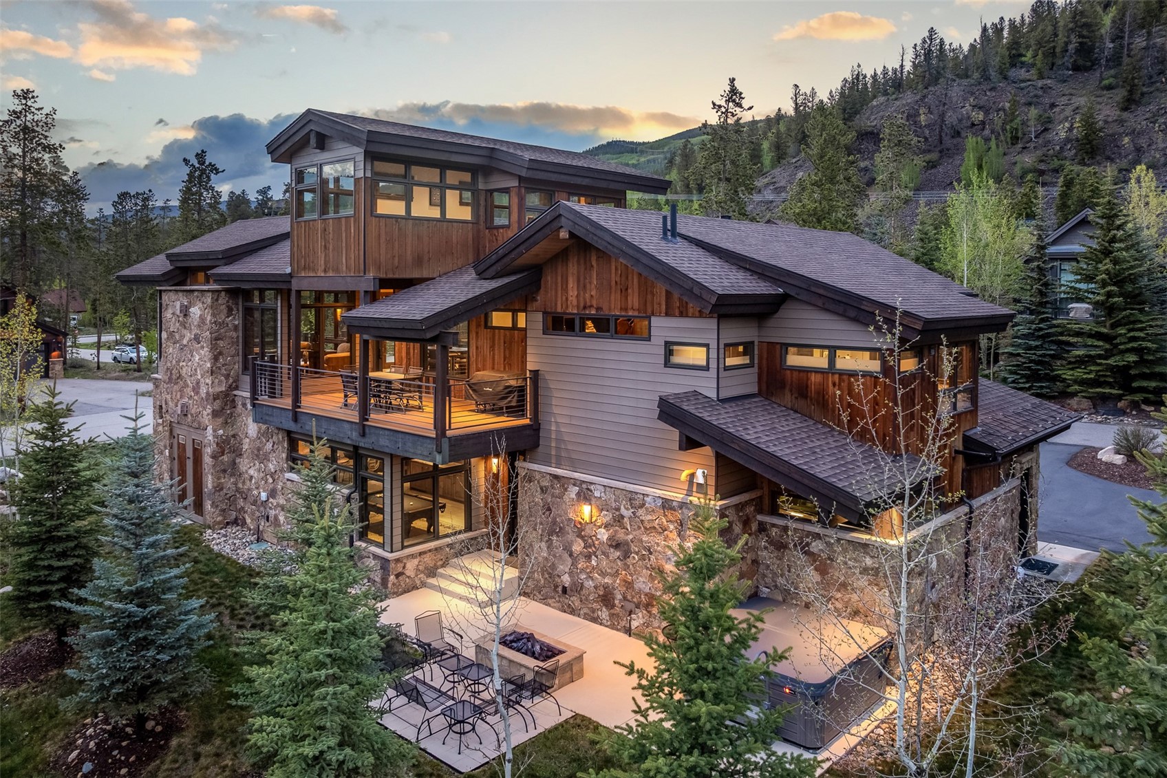 70 Tieze Lane Keystone CO 80435