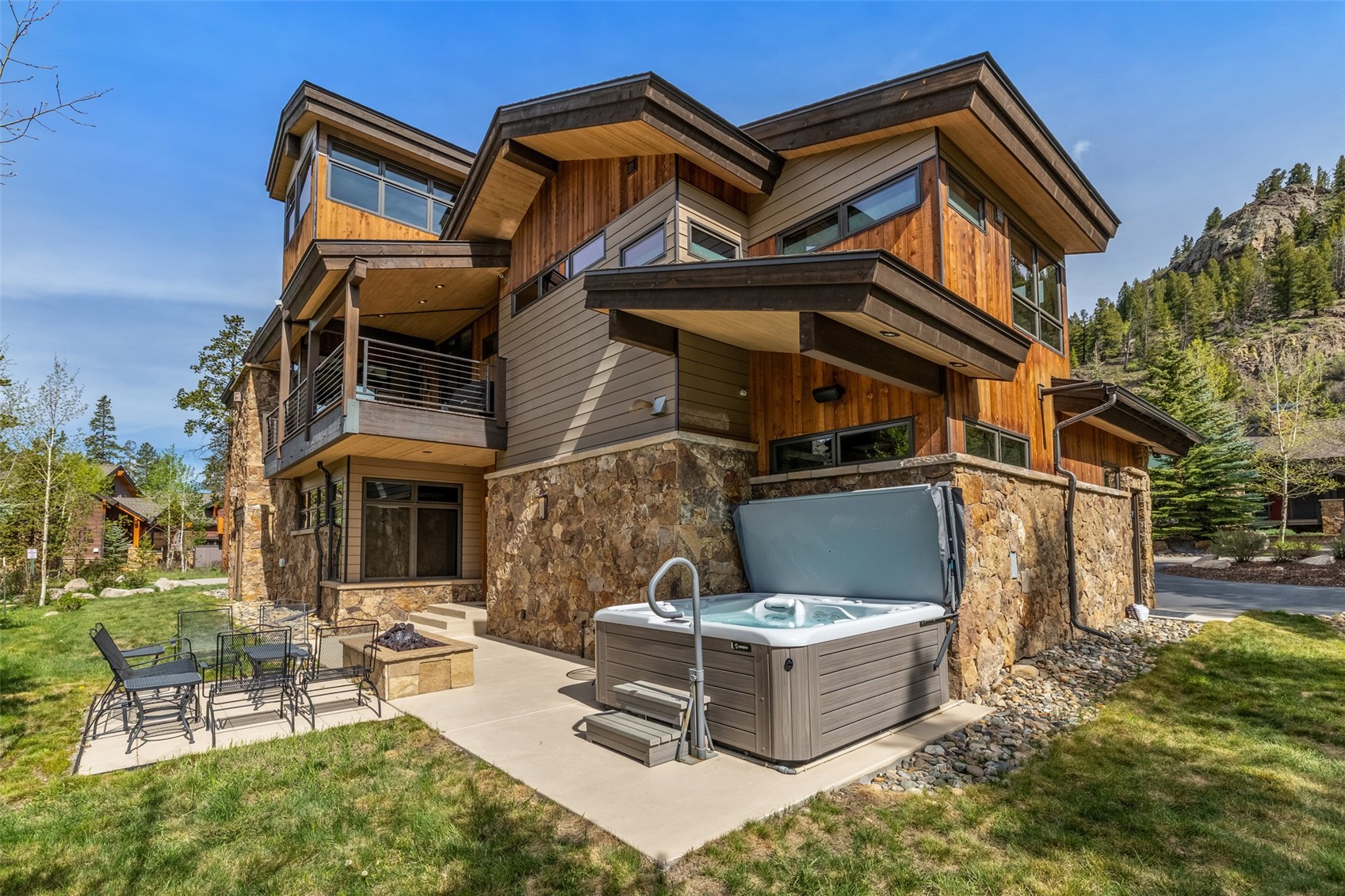 70 Tieze Lane Keystone CO 80435