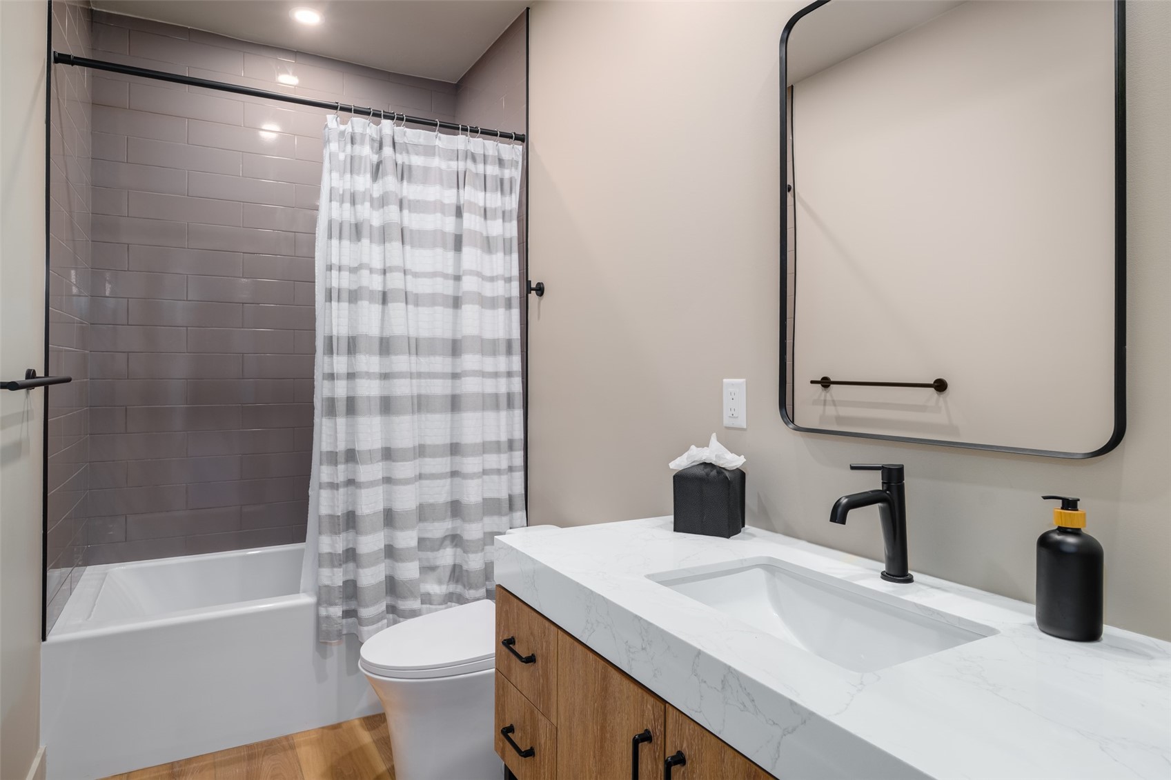 23395 Stageline Avenue Oak Creek CO 80467