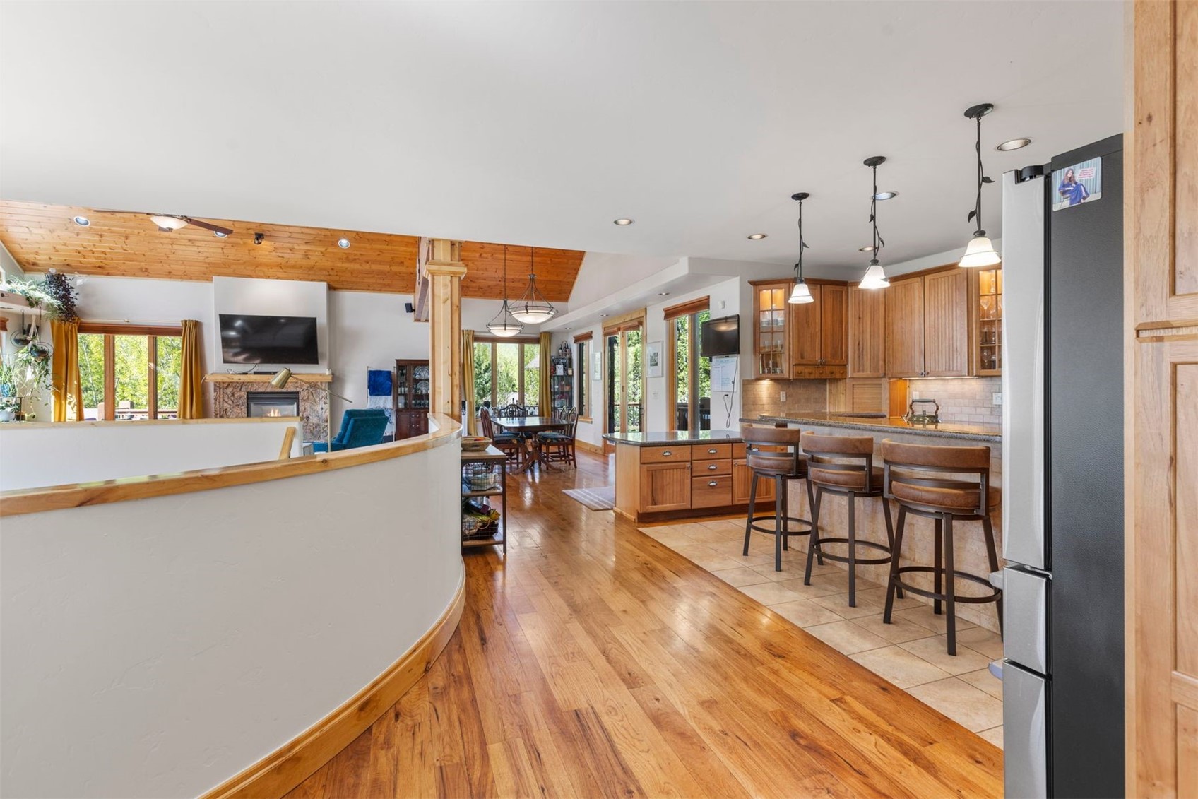 221 Kings Court Silverthorne CO 80498