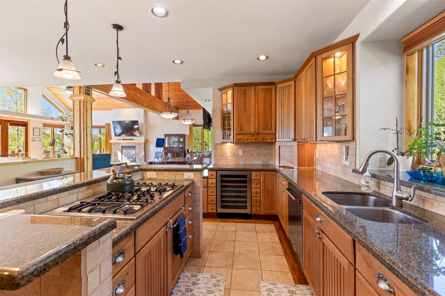 221 Kings Court Silverthorne CO 80498