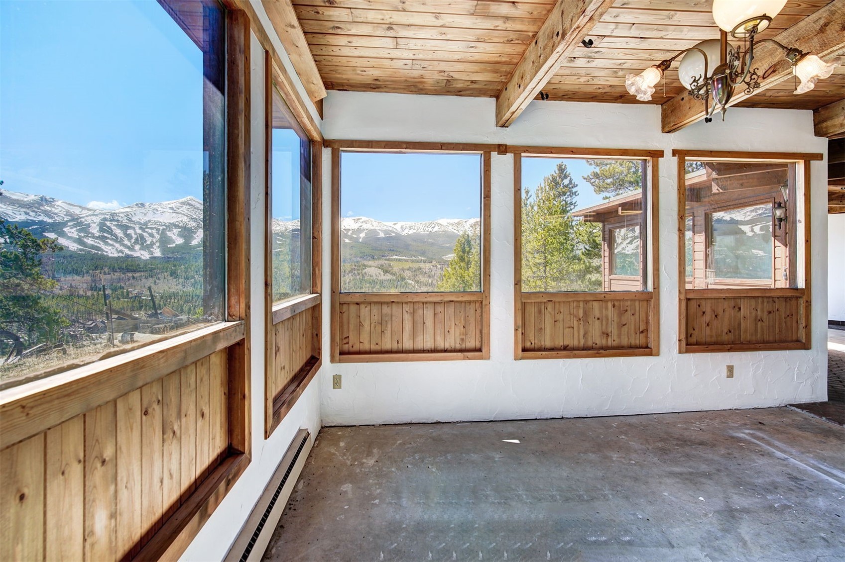 0363 Cr 452 Breckenridge CO 80424