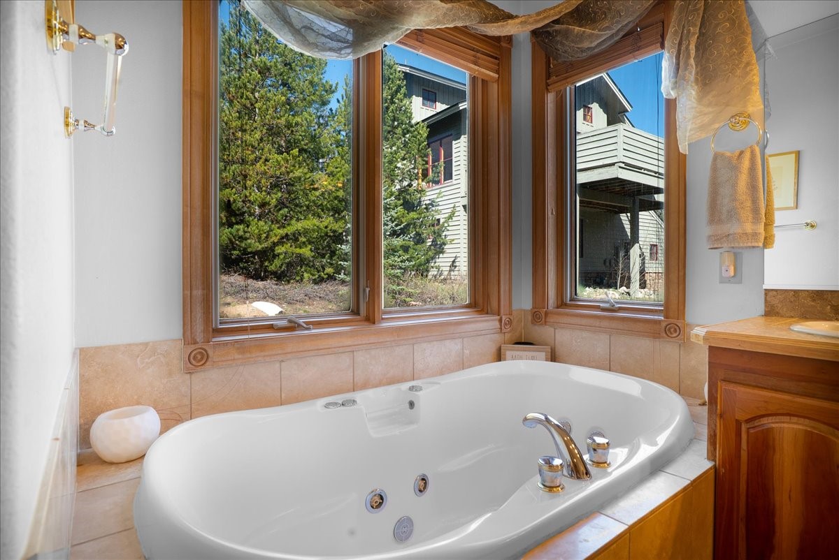 1871 Peregrine Lane Silverthorne CO 80498