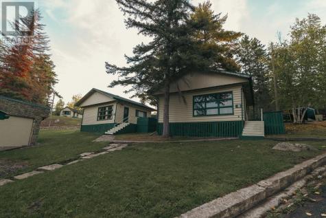 30 Skyers Road Sioux Narrows ON P0X 1N0