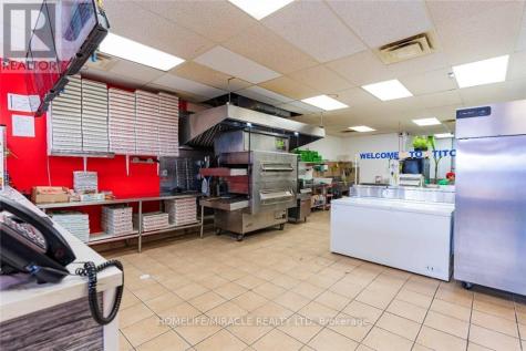 112 Oriole Parkway West Woolwich ON N3B 1C5