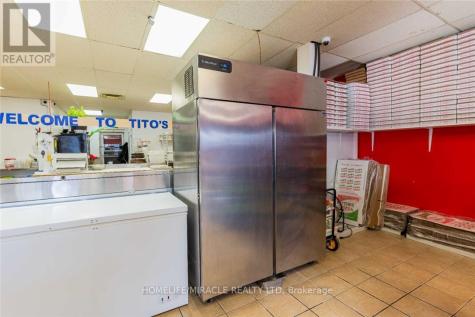 112 Oriole Parkway West Woolwich ON N3B 1C5