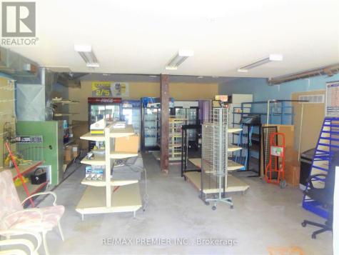 33 Main Street West Haldimand ON N0A 1P0