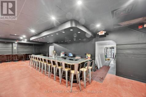 16 West Street South Orillia ON L3V 5G3