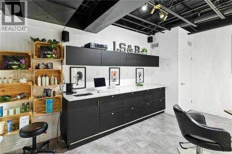 690 Belmont Avenue West Kitchener ON N2M 1N6