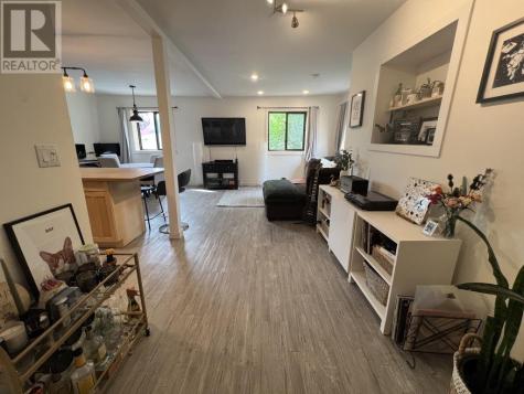 336 Second Street Kenora ON P9N 1G5