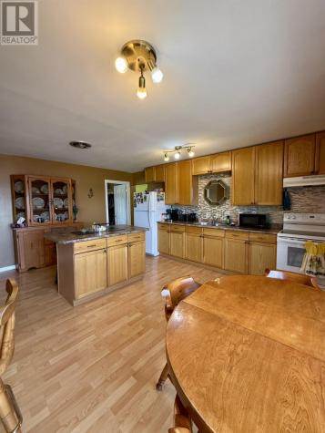 1216 Highway 584 Geraldton ON P0T 1M0