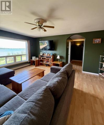1216 Highway 584 Geraldton ON P0T 1M0