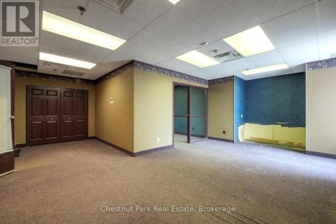 945 3rd Avenue East Owen Sound ON N4K 2K8