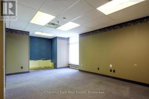 945 3rd Avenue East Owen Sound ON N4K 2K8