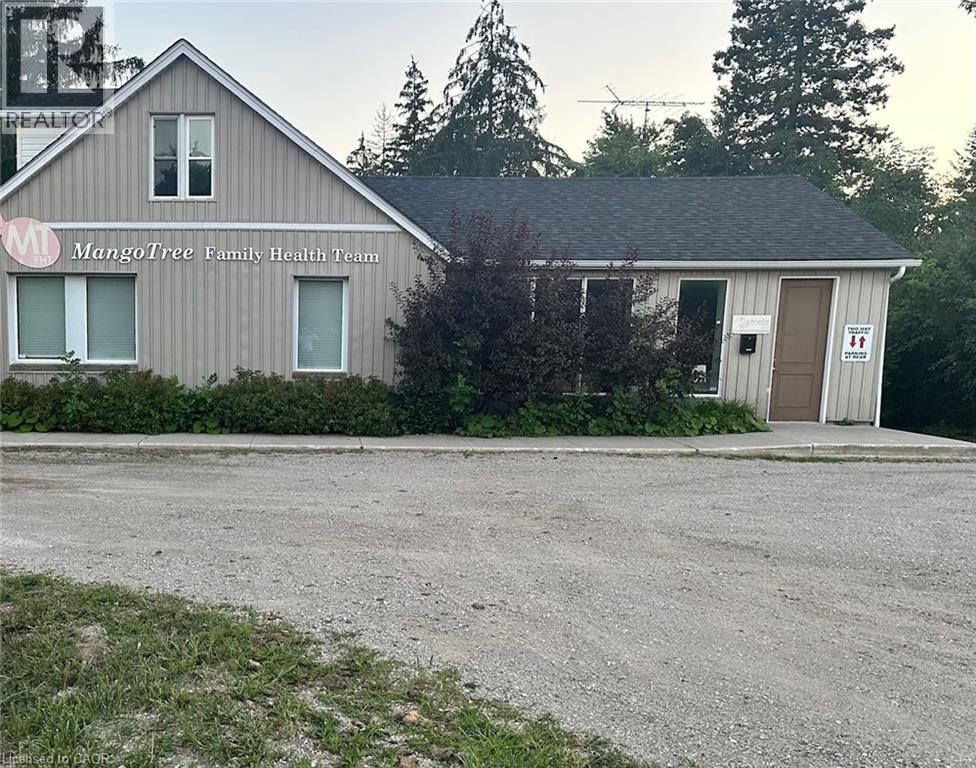 28 Brock Road North Puslinch ON N1H 6H9