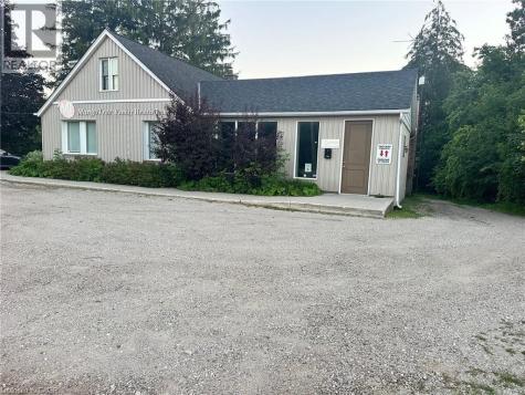 28 Brock Road North Puslinch ON N1H 6H9