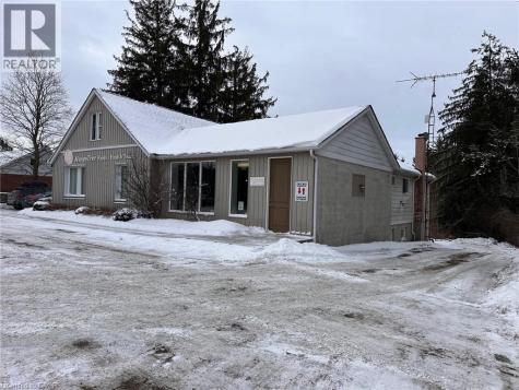 28 Brock Road North Puslinch ON N1H 6H9