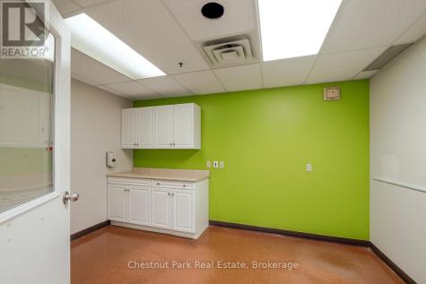 945 3rd Avenue East Owen Sound ON N4K 2K8