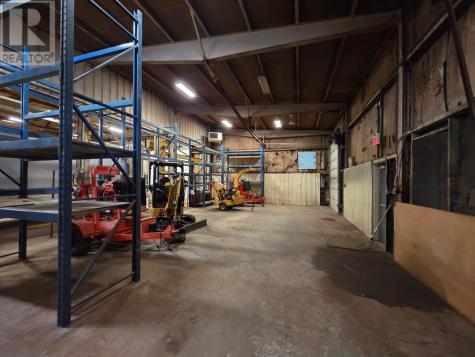 905 Commerce Street S Thunder Bay ON P7E 6E8