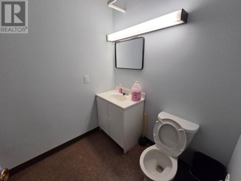 905 Commerce Street S Thunder Bay ON P7E 6E8