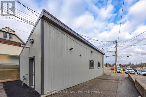 20 Cat Alley Tillsonburg ON N4G 0C8