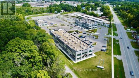 670 Balm Beach Road East Midland ON L4R 0J6