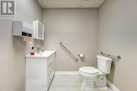 2695 Hamilton Road Sarnia ON N0N 1C0