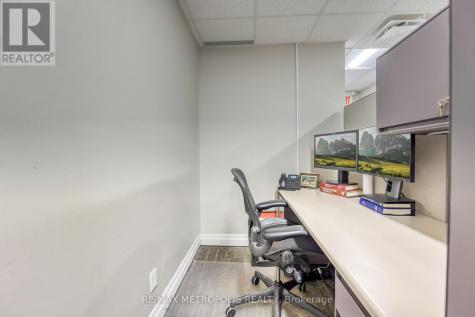 2695 Hamilton Road Sarnia ON N0N 1C0