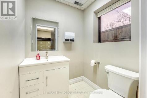 2695 Hamilton Road Sarnia ON N0N 1C0