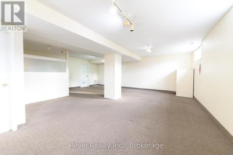 339 Hume Street Collingwood ON L9Y 1W4