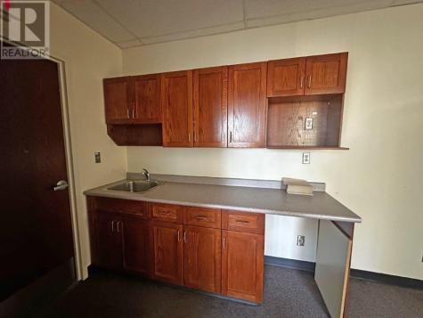 1805 Arthur Street|second Floor Thunder Bay ON P7E 2R6