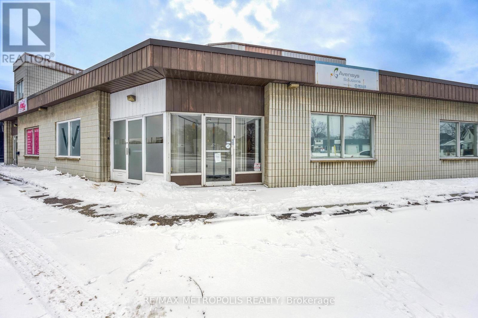 373 Vidal Street South Sarnia ON N7T 2V3