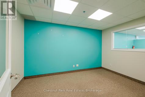 945 3rd Avenue East Owen Sound ON N4K 2K8