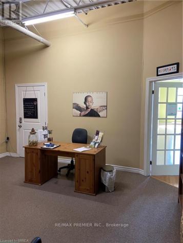 44 Market Street Brantford ON N3T 2Z5